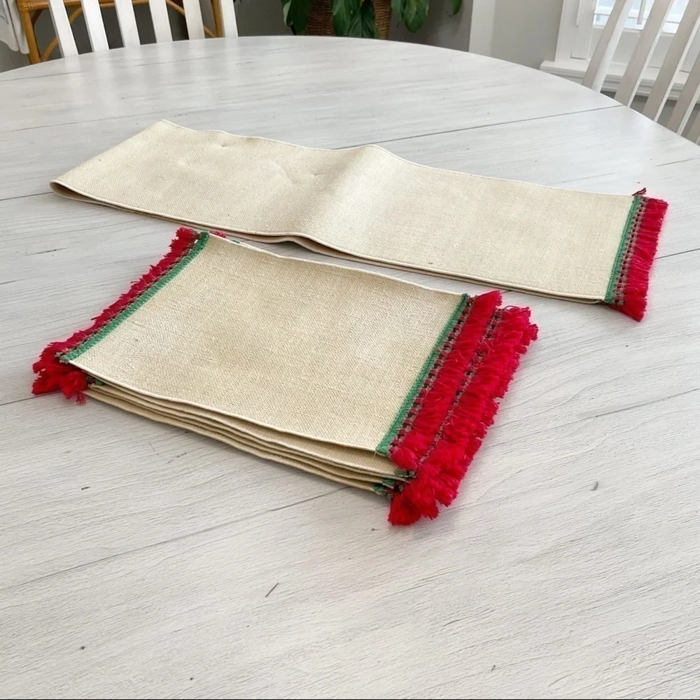 Vintage MCM Burlap Padded Table Runner & Placemats Green Red Tassel Christmas